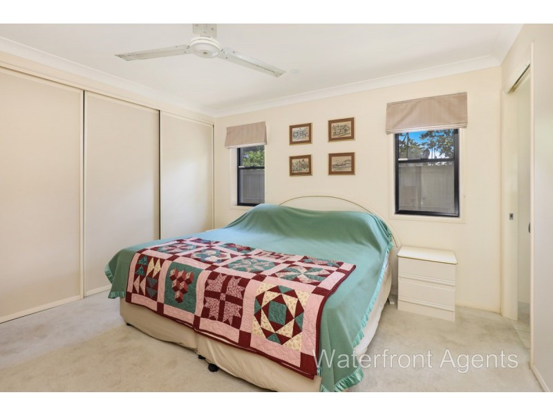 14 Mykonos Court, Kawana Island QLD 4575