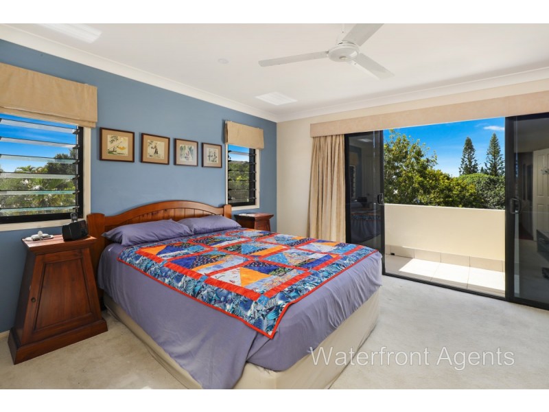 14 Mykonos Court, Kawana Island QLD 4575