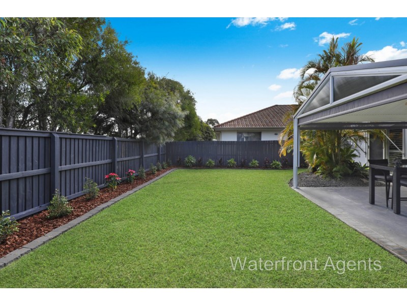 16 Fitzroy Court, Kawana Island QLD 4575