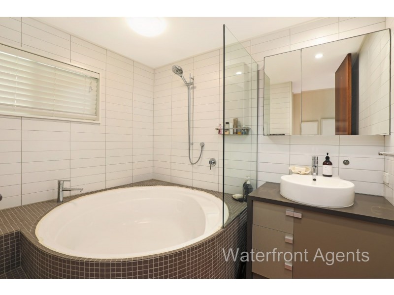 17 Parkana Crescent, Buddina QLD 4575