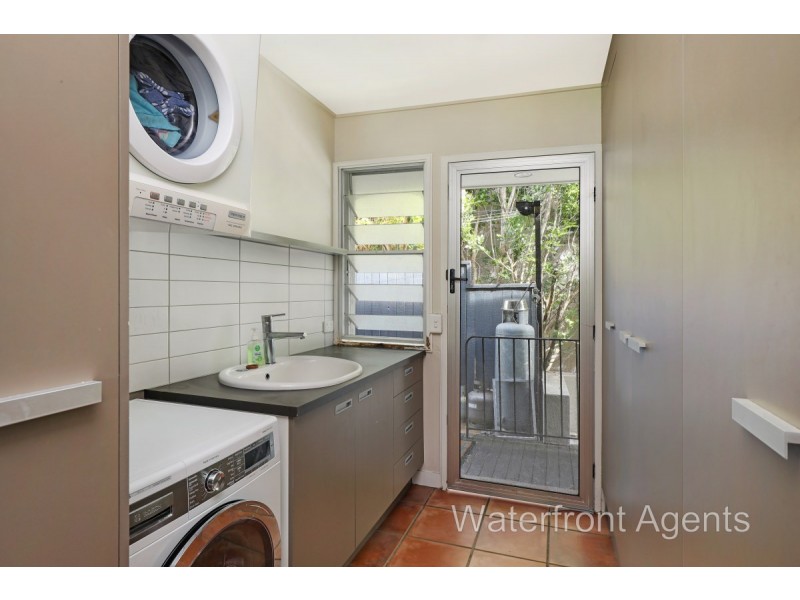 17 Parkana Crescent, Buddina QLD 4575