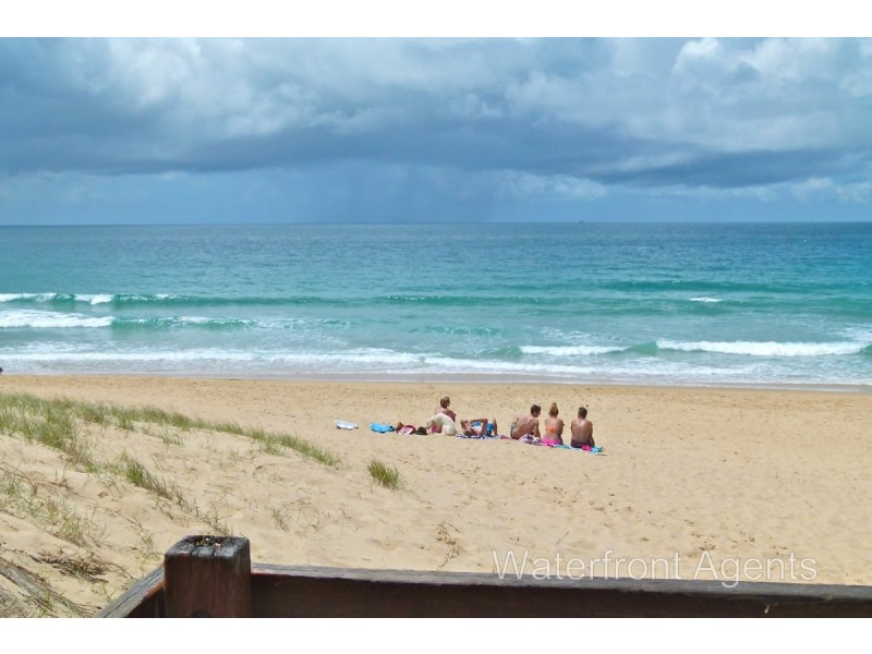 17 Parkana Crescent, Buddina QLD 4575