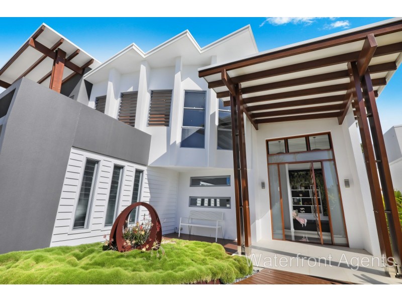 16 Kumbada Court, Minyama QLD 4575