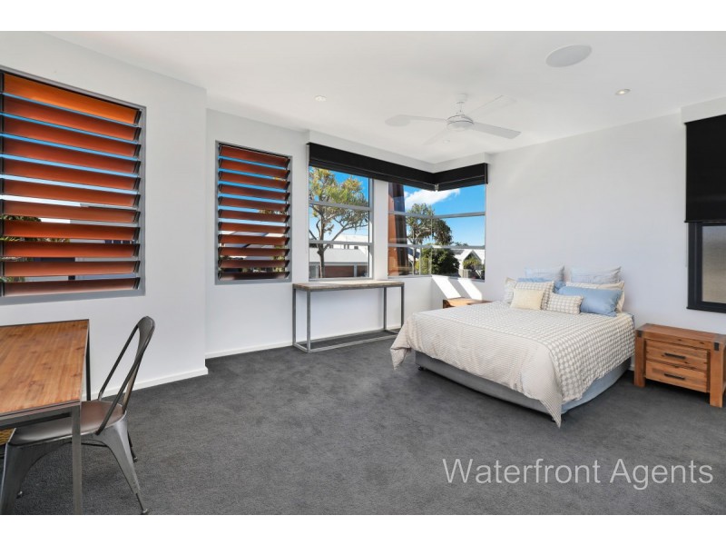 16 Kumbada Court, Minyama QLD 4575