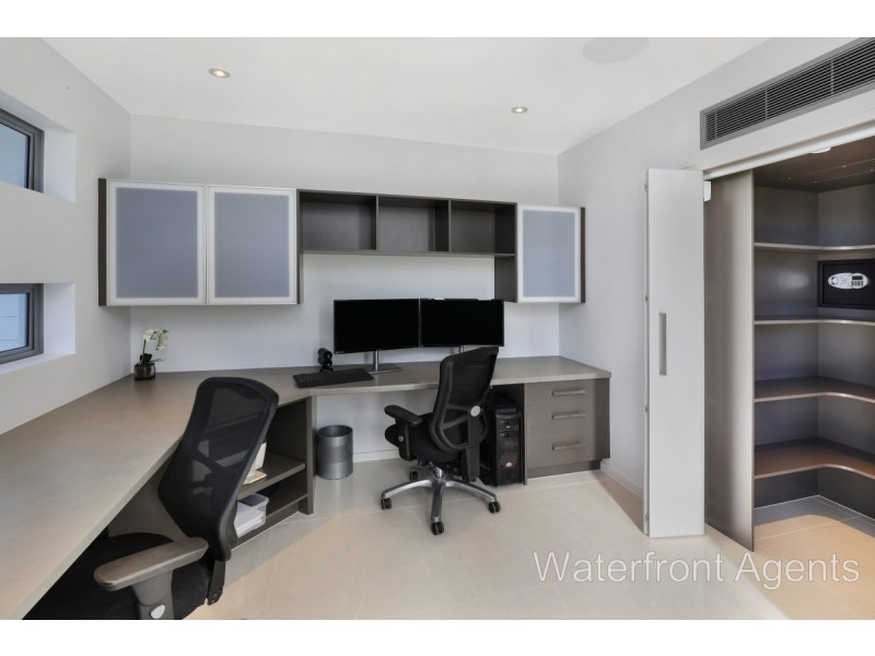 16 Kumbada Court, Minyama QLD 4575