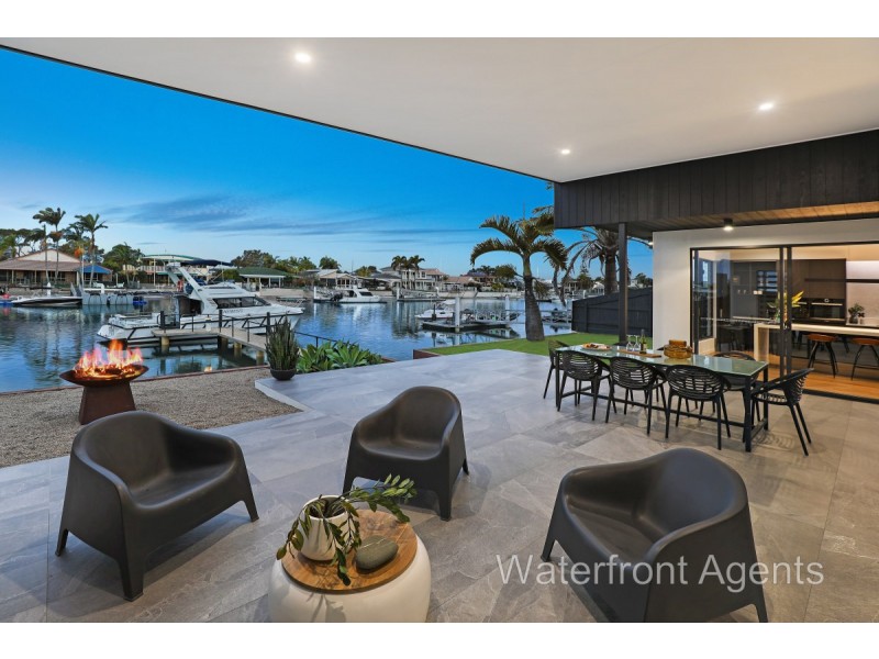 32 Coomaroo Crescent, Minyama QLD 4575