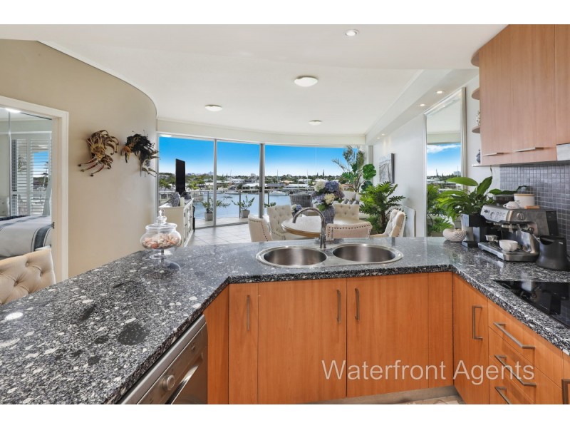 402/13 Nicklin Way, Minyama QLD 4575