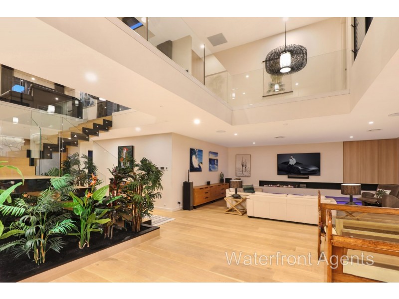 28 Kumbada Court, Minyama QLD 4575