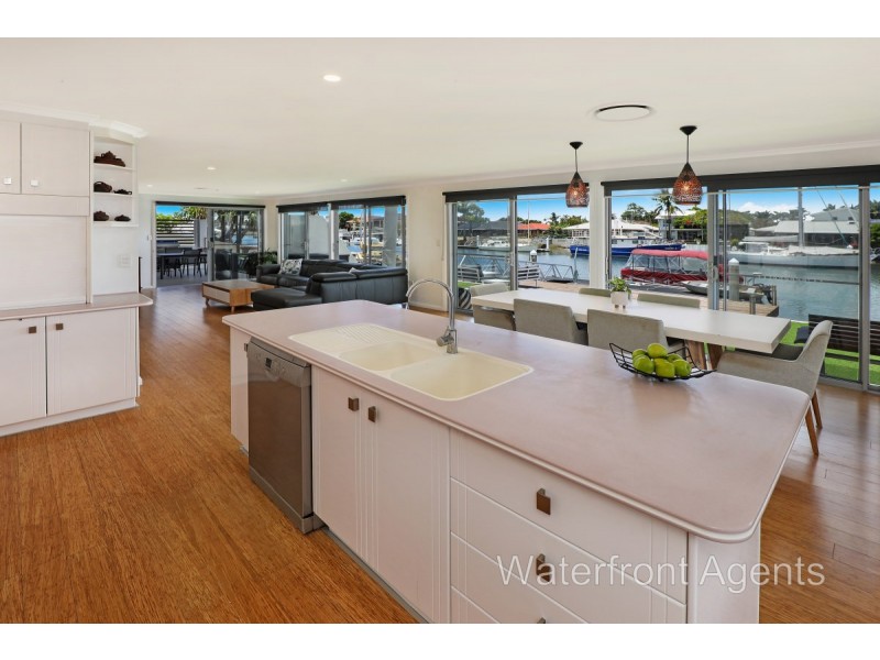 15 Myoora Court, Minyama QLD 4575