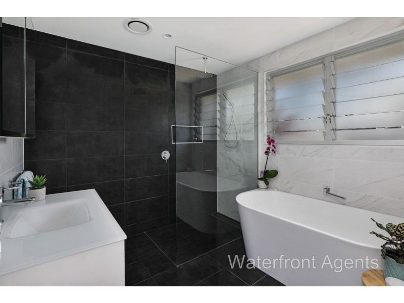 15 Myoora Court, Minyama QLD 4575