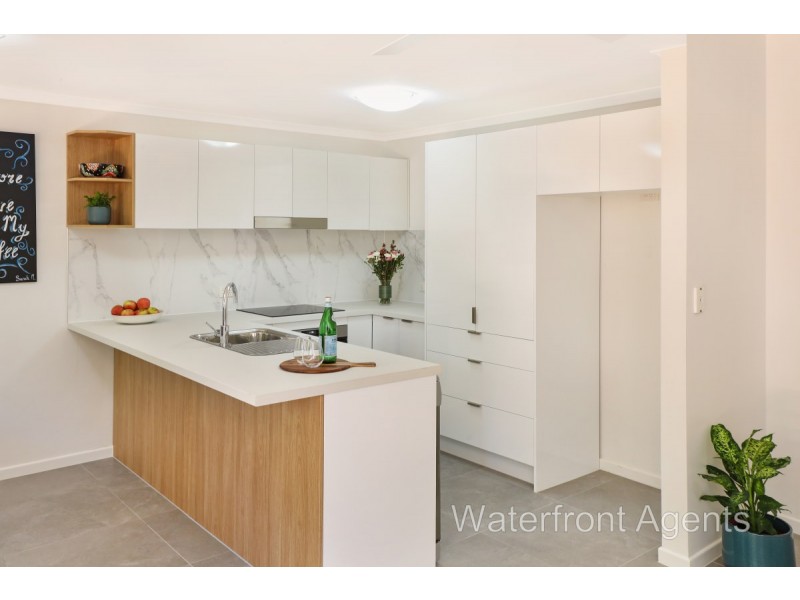 2/15 Boorook Street, Buddina QLD 4575