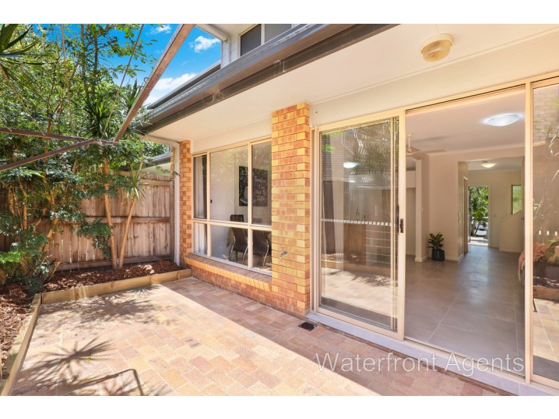 2/15 Boorook Street, Buddina QLD 4575