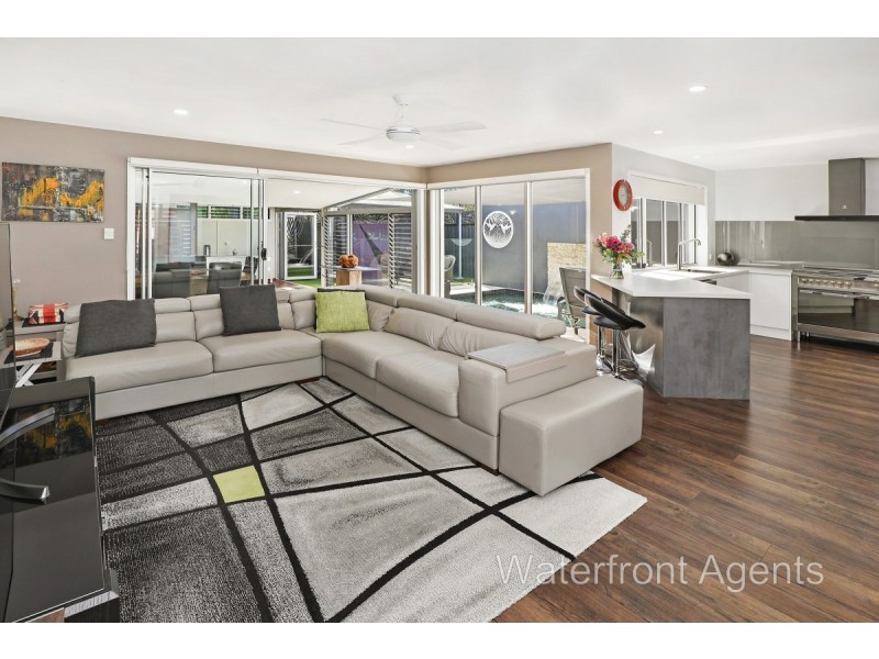 18 Fitzroy Court, Parrearra QLD 4575