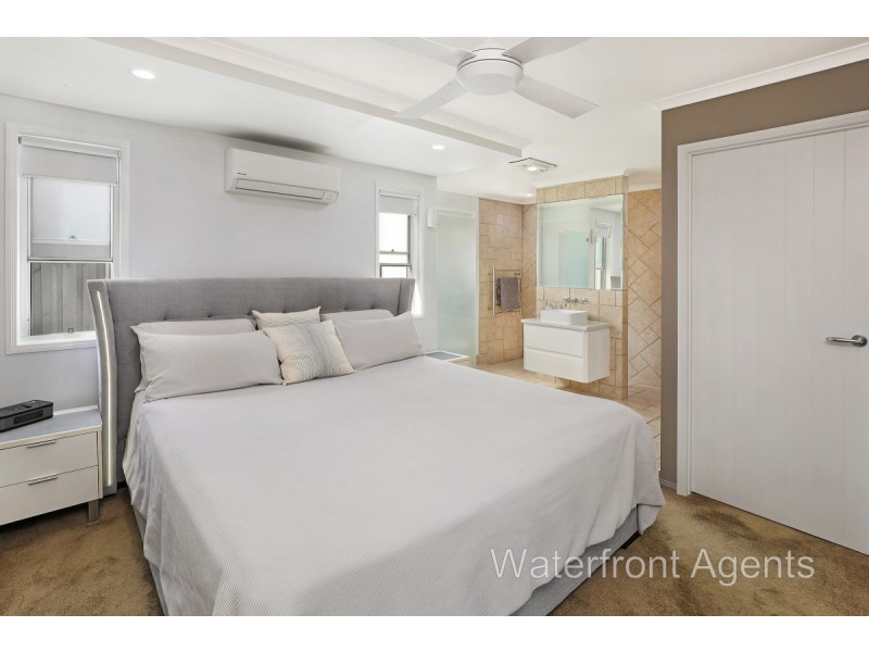 18 Fitzroy Court, Parrearra QLD 4575