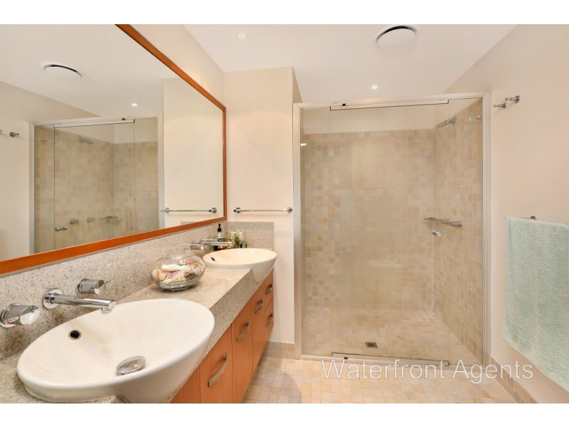 303/13 Nicklin Way, Minyama QLD 4575