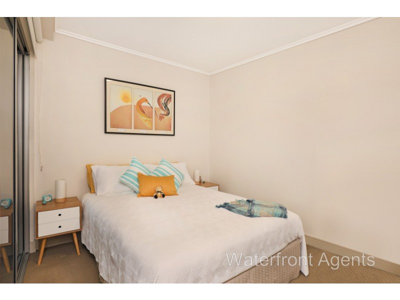 303/13 Nicklin Way, Minyama QLD 4575