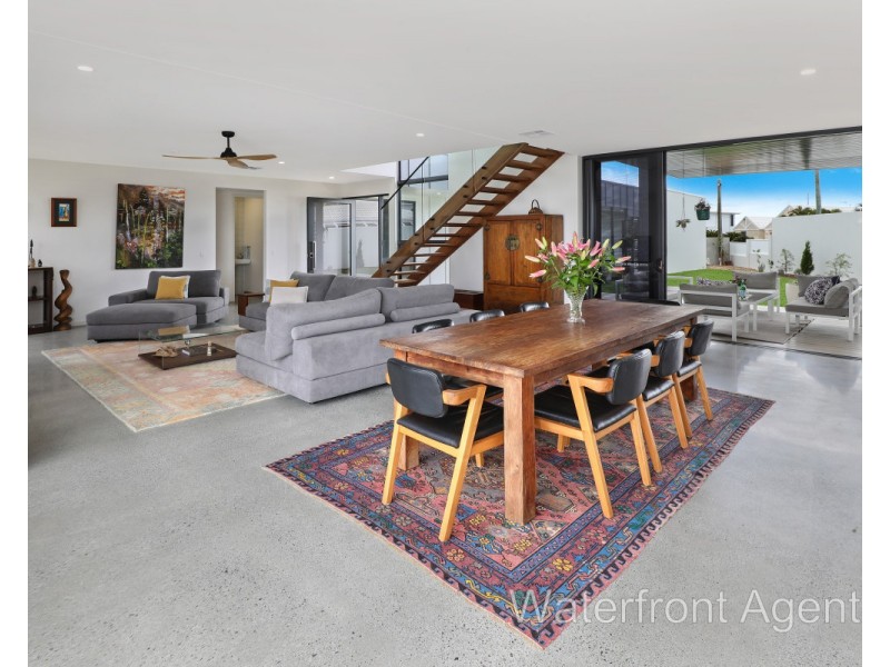 17 Myoora Court, Minyama QLD 4575