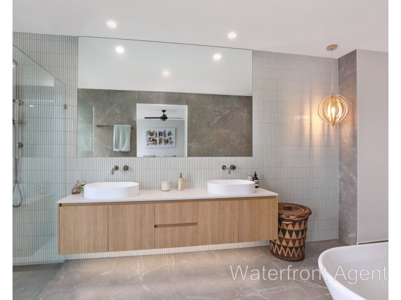 17 Myoora Court, Minyama QLD 4575