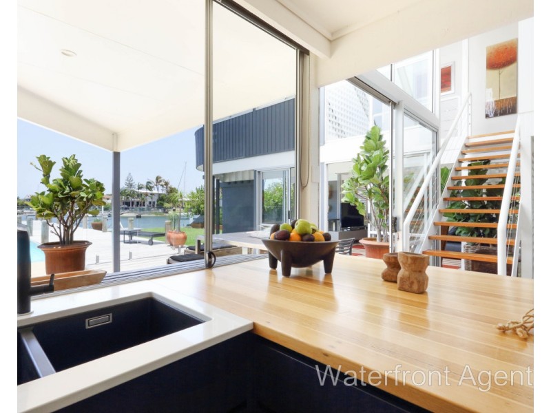 39 Coomaroo Crescent, Minyama QLD 4575