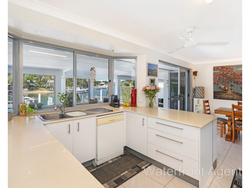 21 Oak Court, Minyama QLD 4575