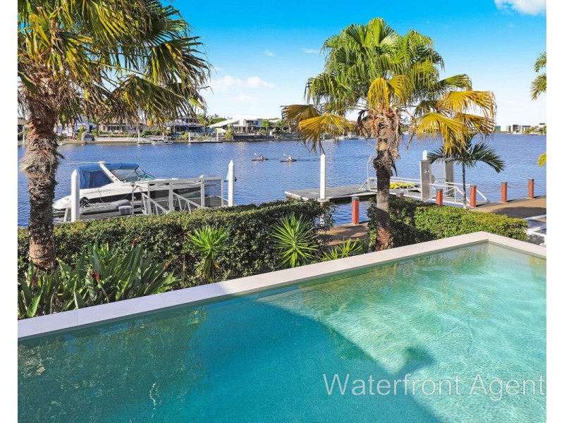29 Barbuda Circuit, Kawana Island QLD 4575