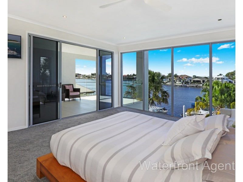 29 Barbuda Circuit, Kawana Island QLD 4575