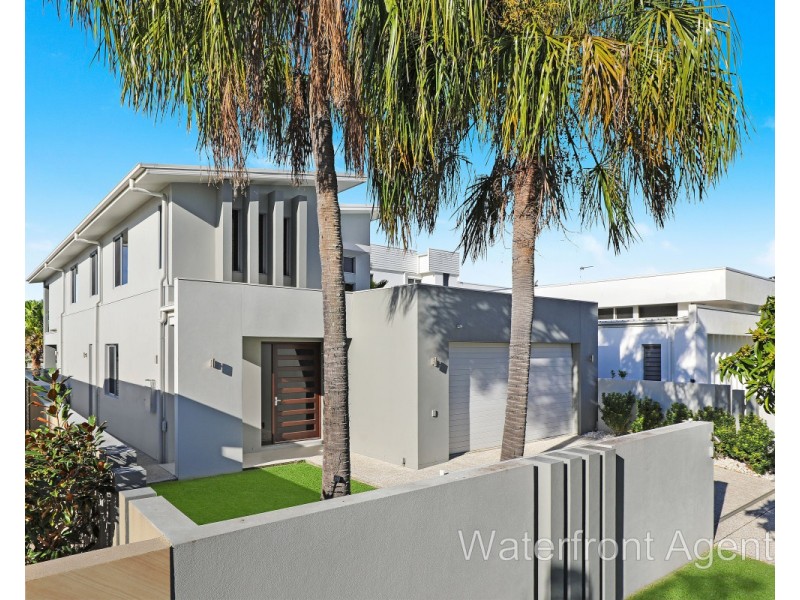 29 Barbuda Circuit, Kawana Island QLD 4575