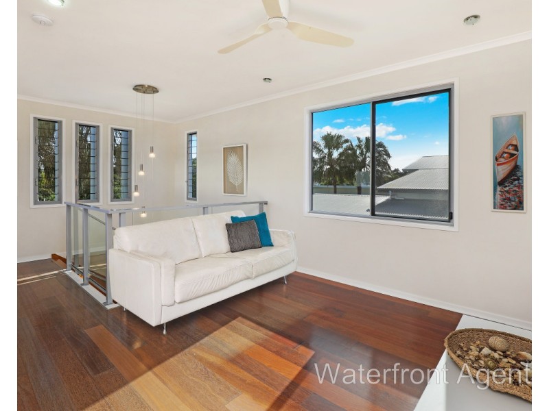 29 Barbuda Circuit, Kawana Island QLD 4575