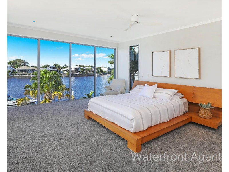 29 Barbuda Circuit, Kawana Island QLD 4575