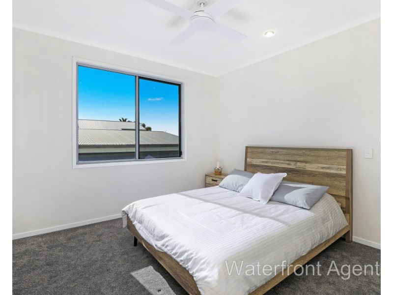 29 Barbuda Circuit, Kawana Island QLD 4575