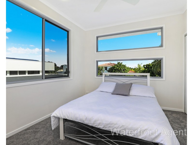 29 Barbuda Circuit, Kawana Island QLD 4575