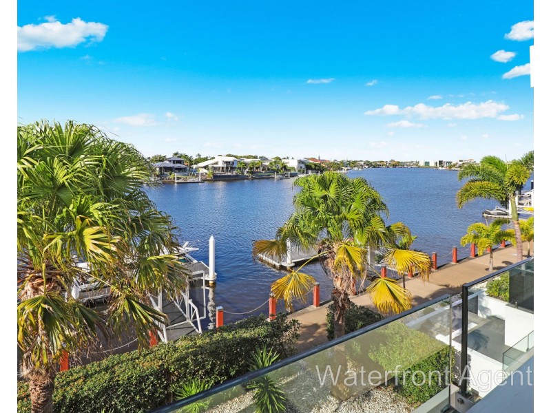 29 Barbuda Circuit, Kawana Island QLD 4575