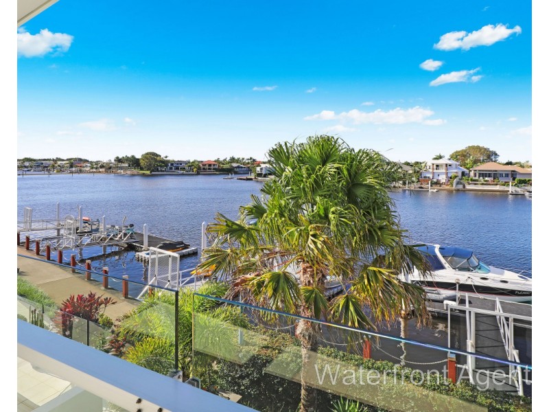 29 Barbuda Circuit, Kawana Island QLD 4575