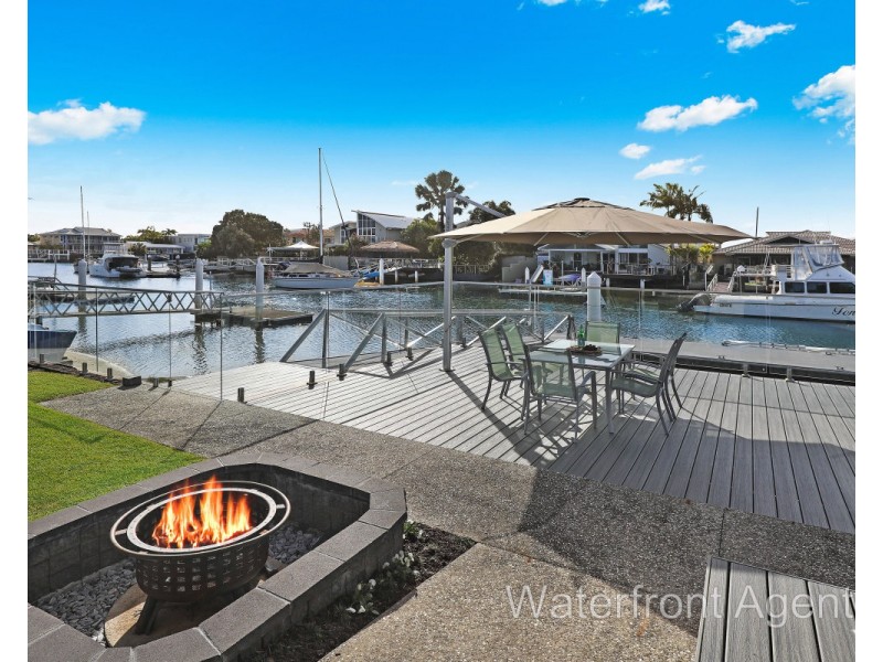 33 Kooringal Crescent, Buddina QLD 4575