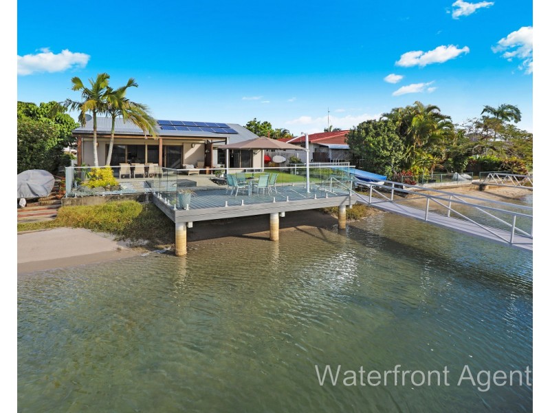 33 Kooringal Crescent, Buddina QLD 4575