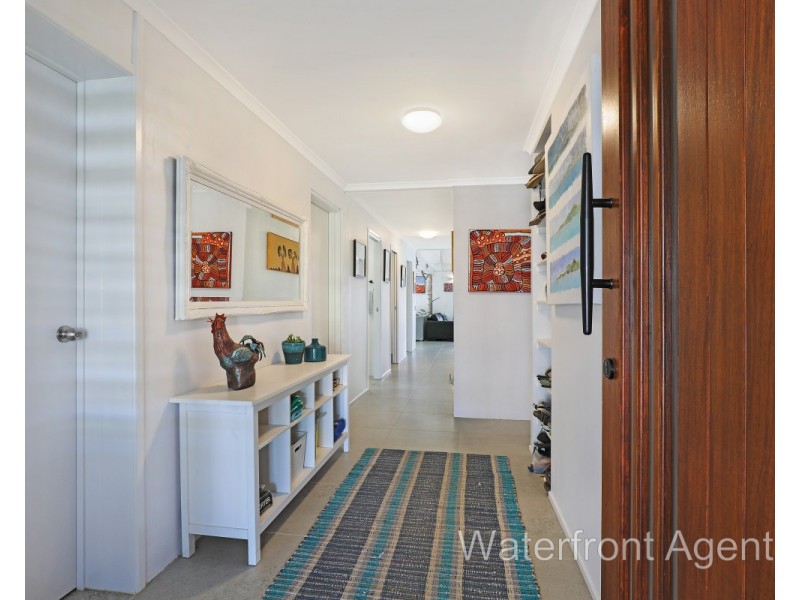 33 Kooringal Crescent, Buddina QLD 4575