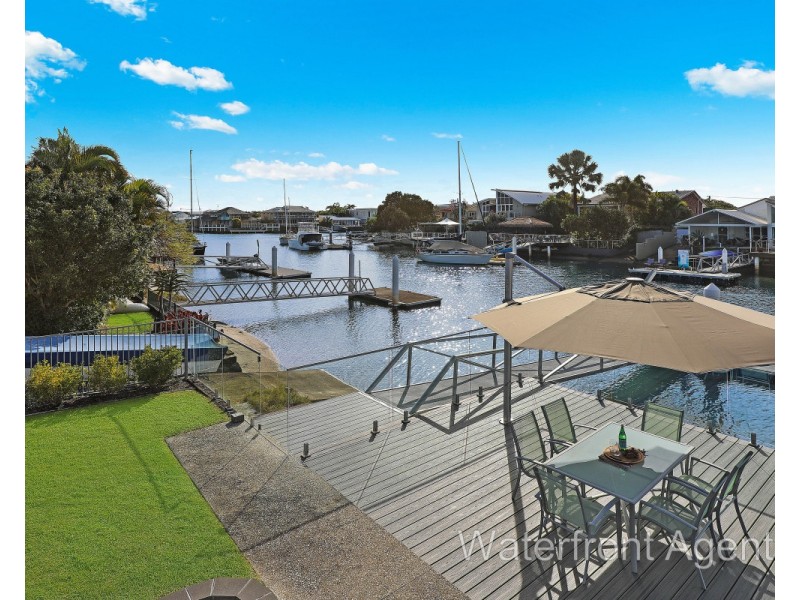 33 Kooringal Crescent, Buddina QLD 4575