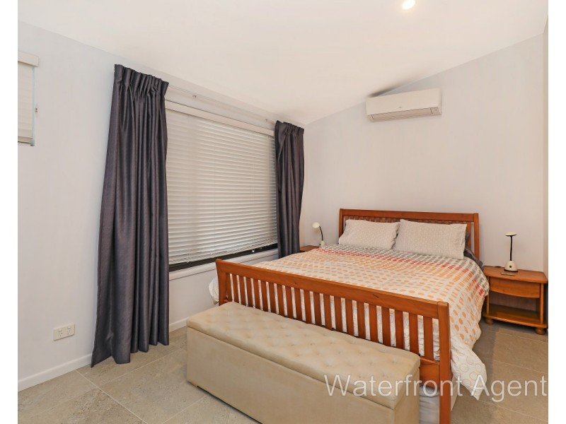 33 Kooringal Crescent, Buddina QLD 4575