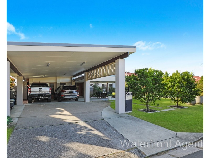 33 Kooringal Crescent, Buddina QLD 4575