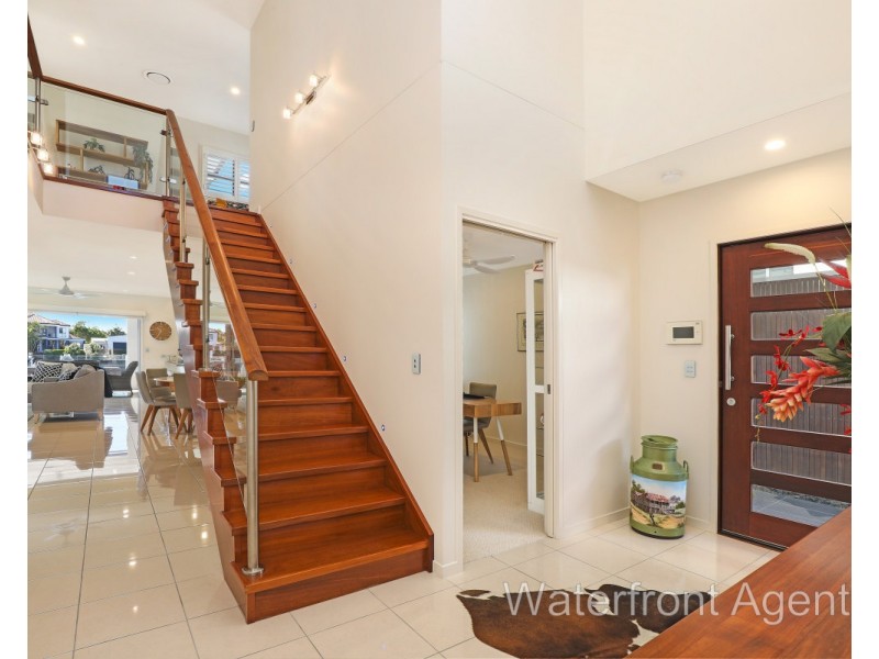 9 Nevis Court, Kawana Island QLD 4575