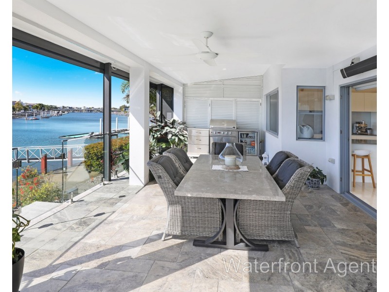 9 Nevis Court, Kawana Island QLD 4575