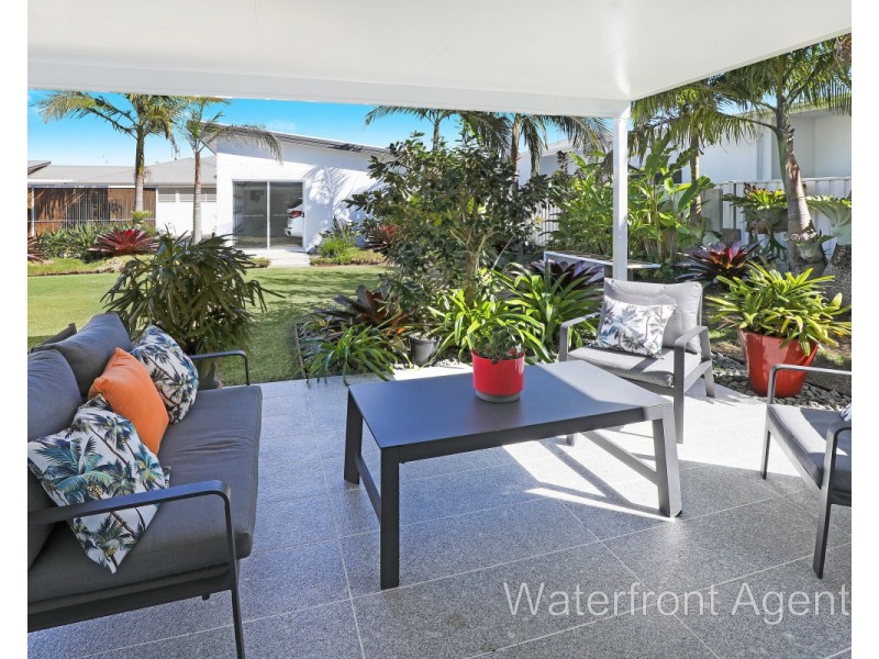 9 Nevis Court, Kawana Island QLD 4575