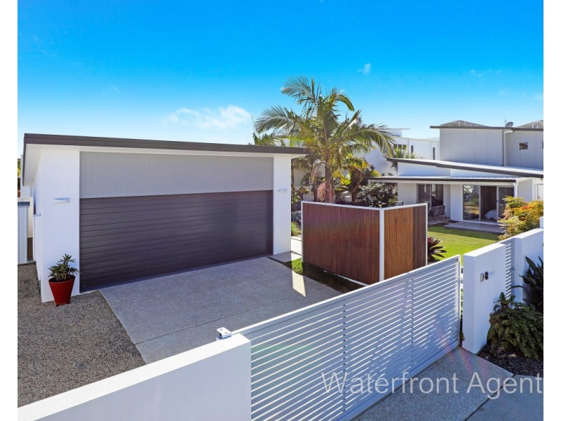 9 Nevis Court, Kawana Island QLD 4575