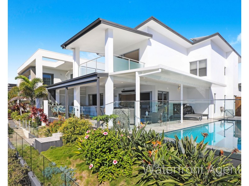 9 Nevis Court, Kawana Island QLD 4575