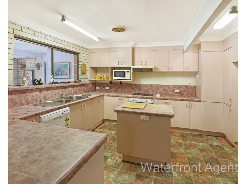 110 Point Cartwright Drive, Buddina QLD 4575