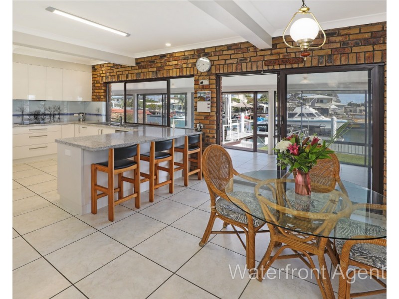 38 Kooringal Crescent, Buddina QLD 4575