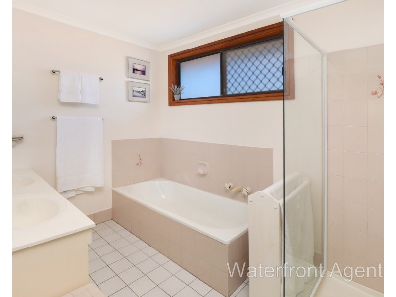 38 Kooringal Crescent, Buddina QLD 4575