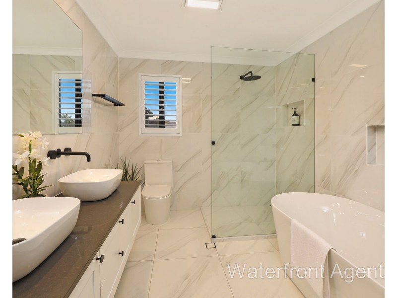24 Yallanga Place, Mooloolaba QLD 4557
