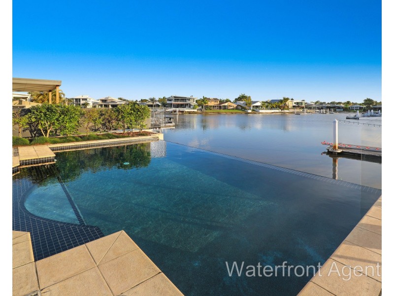 24 Yallanga Place, Mooloolaba QLD 4557