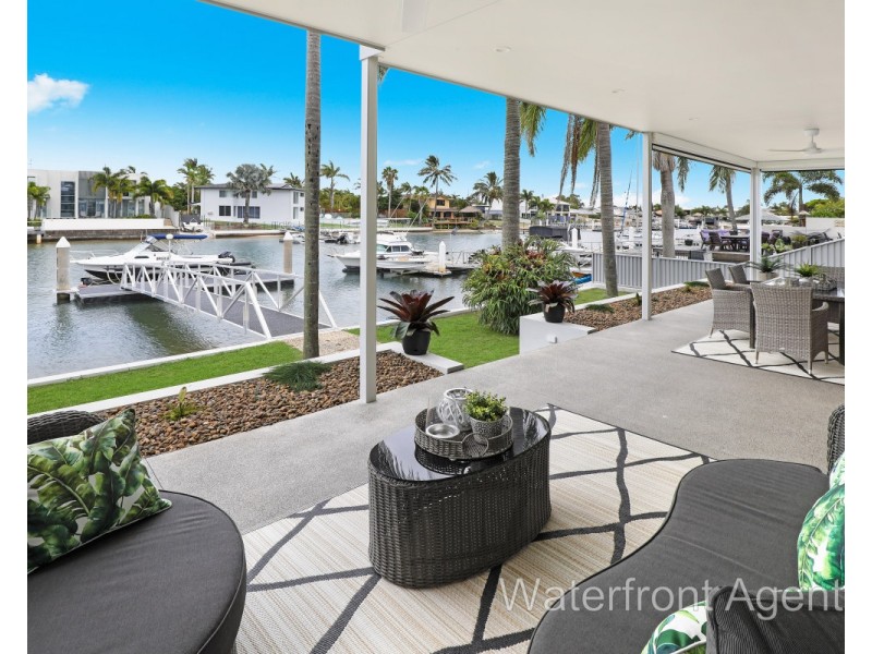 8 Coomaroo Crescent, Minyama QLD 4575